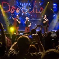 <p>Catamarca 15/07/2014<br />
Canto 4 en el escenario  mayor de la fiesta nacional del poncho 2014<br />
Foto: Ariel Pacheco</p>
