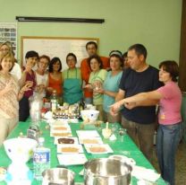 Todo sobre cosmética casera y remedios naturales en un mismo taller: los detalles