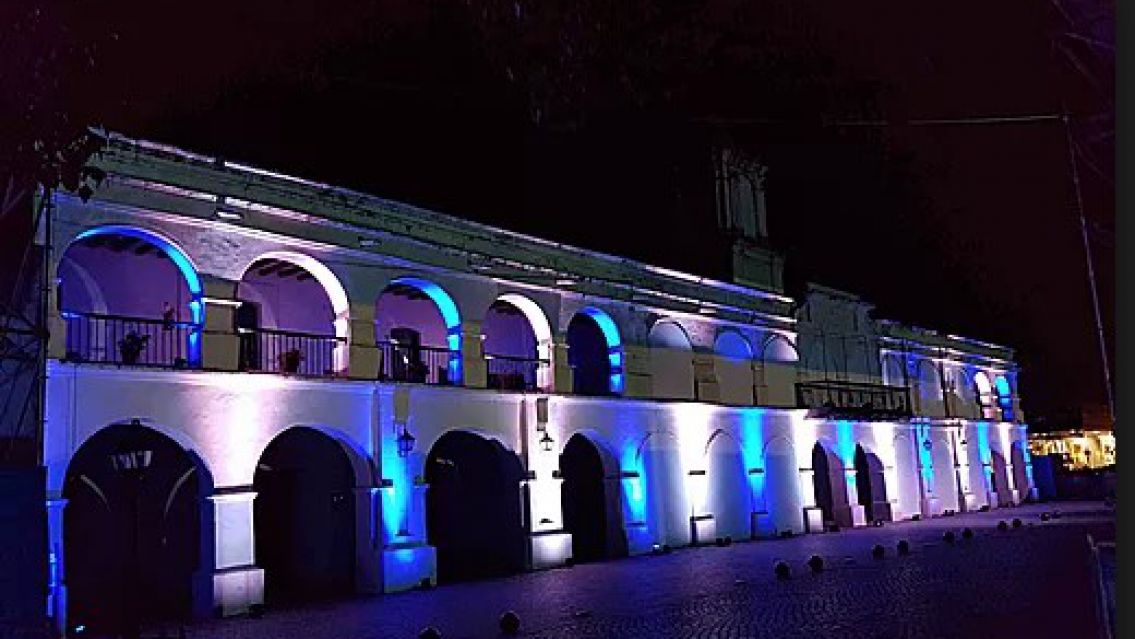 Solo con banderas argentinas / Realizaran una vigilia antes del 2 de Abril en Plaza 9 de Julio