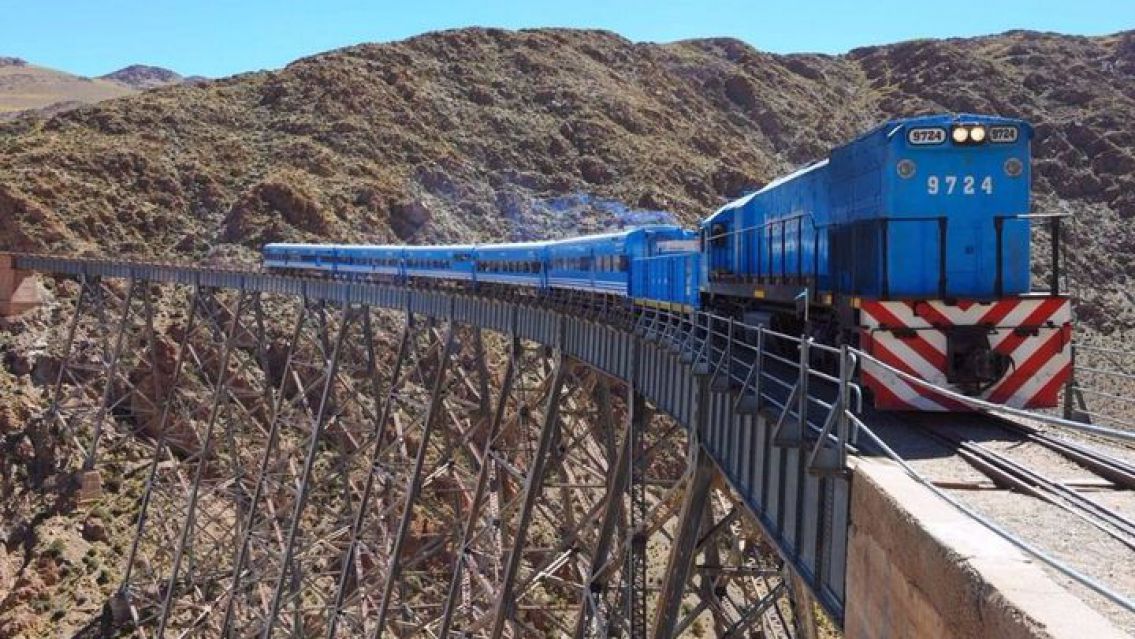 ¡Que orgullo! / El Tren a las Nubes, considerado uno de los mejores 16 paseos del mundo
