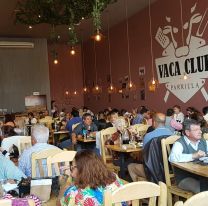 &iexcl;Para chuparse los dedos! / Vaca Club: la parrillada salte&ntilde;a que da que hablar