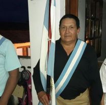 El albañil salteño que terminó la secundaria a los 59 años siendo abanderado