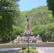 Mañana se vacunará contra COVID-19 en el Monumento a Güemes y en la plaza 9 de Julio