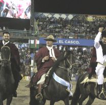 &iquest;Lo viste? / Jorge Rojas y Urtubey desfilaron en Jes&uacute;s Mar&iacute;a