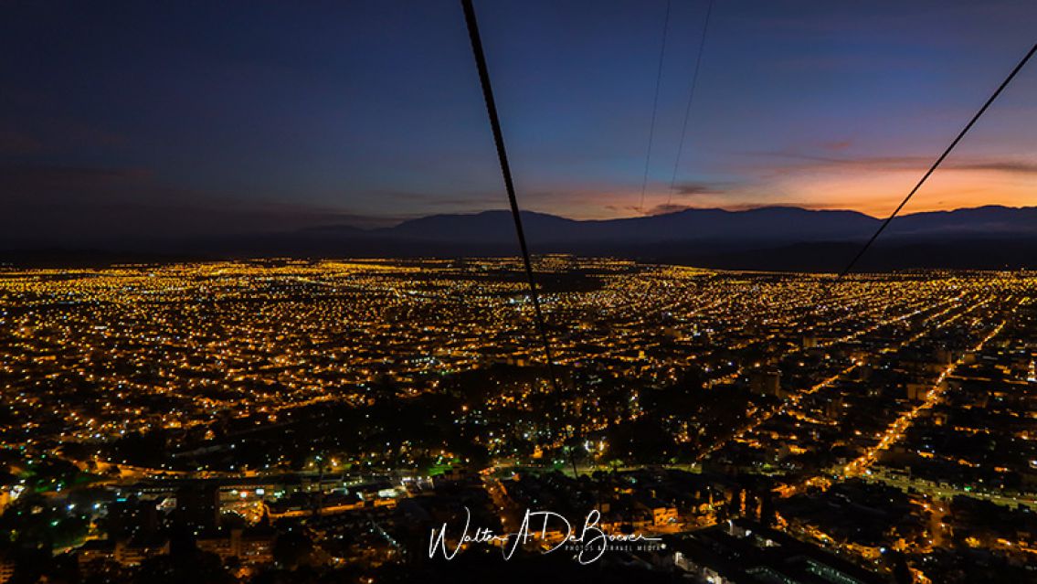 ¡Yo te avisé! / Mañana cine gratis en el mirador del Cerro San Bernardo