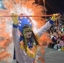 10 mil personas disfrutaron del Corso de la Patria Grande en la Avenida del Carnaval