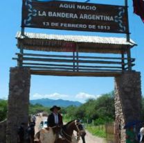Recordaron el 206° aniversario de la Jura de lealtad a la Bandera Nacional en el río Juramento