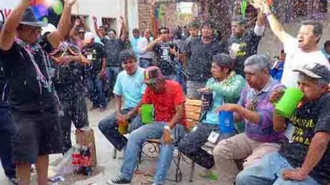¿Qué significa ser compadre? El compromiso que se renueva año a año