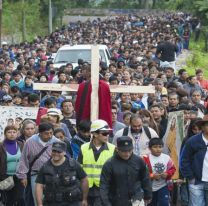 Semana Santa 2019 / Jóvenes y familias se preparan para el tradicional vía crucis al cerro San Bernardo