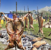 ¡Este domingo! / Se viene el 6º concurso del cordero a la estaca en El Carril
