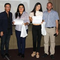 &iexcl;Orgullo salte&ntilde;o! / Una estudiante gan&oacute; una medalla de plata en el �mundial  de cristales