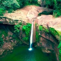 &iexcl;Tan linda que enamora! / Yariguarenda, un para&iacute;so entre el cielo y la tierra