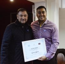 ¡Bien ahí! / Distinguieron al cantante Gaby Morales por su trayectoria artística