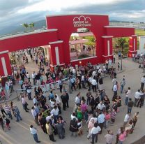 ¡Es hoy! / Peña patriótica en el Parque del Bicentenario