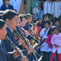 ¡Feliz aniversario! / La banda de música “25 de mayo” cumple 33 años de vida
