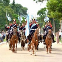 Granaderos a Caballo cabalgarán por la ciudad homenajeando a Güemes