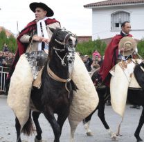 El Chaqueño dijo presente en el desfile en honor a Güemes