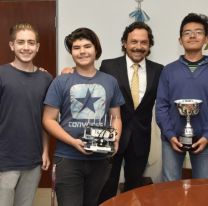 Salteños parten hacia Australia para participar de la Roboliga 2019