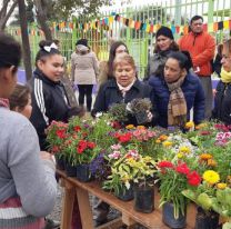 Plantín por chatarra: plan Puntos Limpios en los barrios