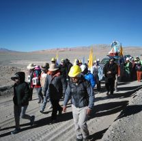 El milagro de los mineros: como todos los a&ntilde;os, caminar&aacute;n casi 300 kilometros por monta&ntilde;as