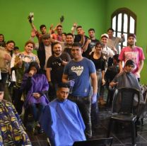 Salteños se suman al Milagro cortando el cabello a peregrinos