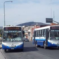 La buena del día / Chofer desvió su recorrido para salvar a una pasajera que convulsionaba
