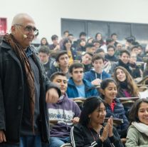 La buena del d&iacute;a / Vendr&aacute;n desde el Instituto Balseiro a conocer el taller del profe C&oacute;rdoba