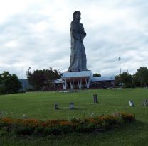 Sorprende a todos / Hoy, el Cristo de la Caldera cumple 50 años