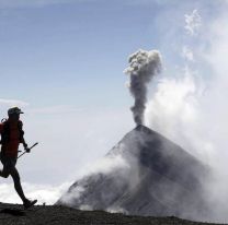 El salte&ntilde;o Santos Rueda sigue rompiendo r&eacute;cords en el mundo: corri&oacute; y gan&oacute; entre volcanes