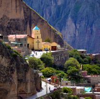 ¿Por qué los viajeros recomiendan visitar Salta la linda?