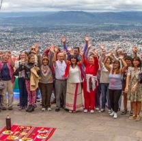 Ceremonia por el Inti Raymi en el cerro San Bernardo