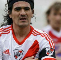 Cruzada solidaria: El Burrito Ortega despedirá el año junto a glorias del fútbol salteño