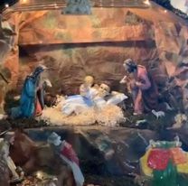 [ HAY VIDEO ] Conocé el pesebre con un Niño Dios de más de 200 años