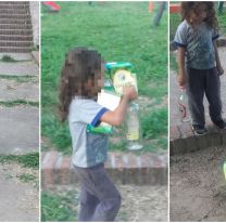 Changuito de cinco años limpia una placita abandonada para que todos los niños puedan jugar