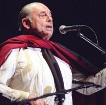 Juan Carlos Saravia fue galardonado con el premio Camin Legendario en Cosquín