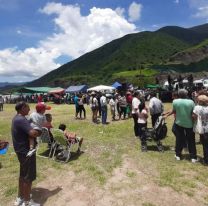 Una exitosa feria de pequeños productores con toda la naturaleza