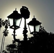 Vecinos pueden solicitar farolas y adoquines en desuso