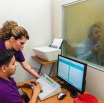 Harán audiometrías gratuitas en el Hospital San Bernardo y centros de salud