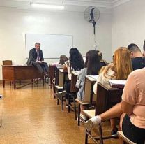 Alberto Fernández volvió a dar clases de Derecho en la UBA