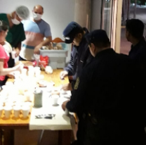 Comerciantes se unieron para ayudar a m&eacute;dicos, polic&iacute;as y bomberos