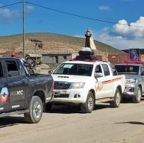 FOTOS | En San Antonio de los Cobres, sacaron a los santos en procesi&oacute;n