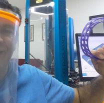 Fabricaron y entregaron al hospital mamelucos y máscaras 3D