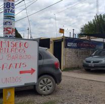 Remisera salteña regala barbijos a jubilados y remiseros