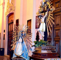 FOTOS | La Virgen del Milagro acompaña al Señor del Milagro en la puerta de la Catedral