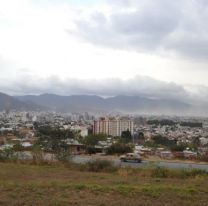 Arranca la semana con un lunes lluvioso y gris en Salta