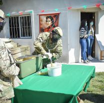 Locro en barrios de la capital en el Día del Trabajador