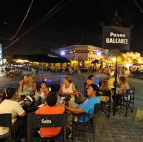 Se podrá salir a comer pero con barbijo y según DNI