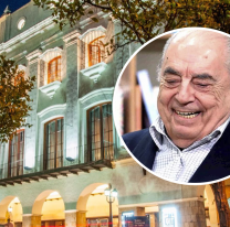 Desde hoy el Teatro Provincial lleva el nombre de Juan Carlos Saravia