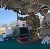 VIDEO | El Ej&eacute;rcito sigue entregando comida en los barrios de Salta