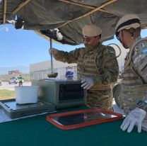 VIDEO | El Ejército sigue entregando comida en los barrios de Salta